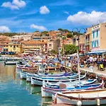 La Favorite - Centre De Cassis - Climatisation